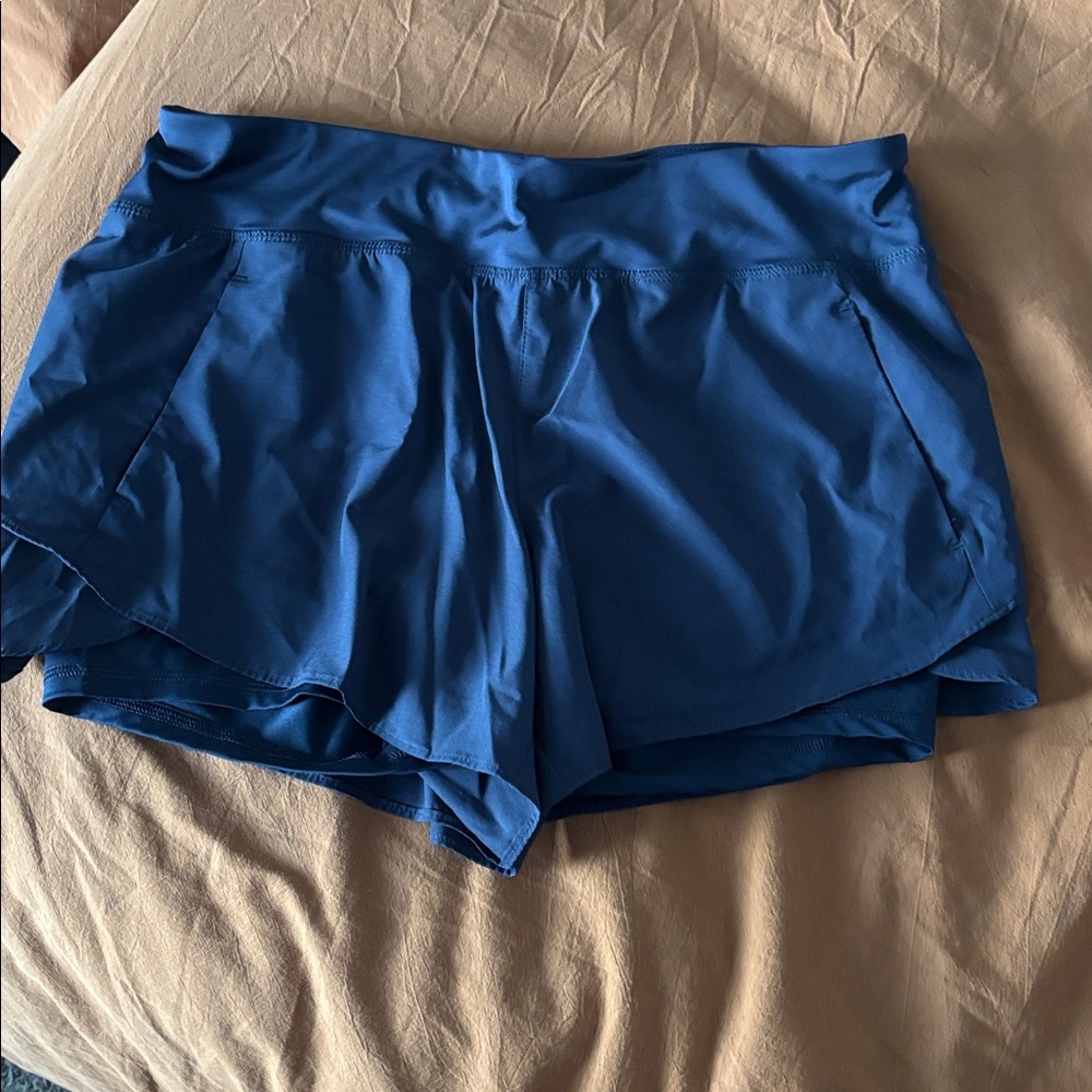 BUNDLE FOR DISCOUNT- Women's navy running Shorts fits like a Medium